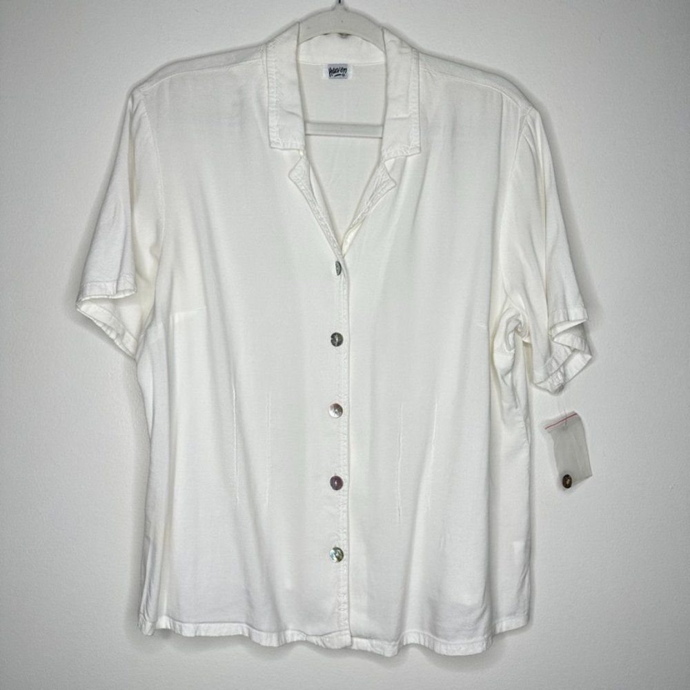 Heaven White casual button down blouse shirt Summer Vacation NWOT‎
